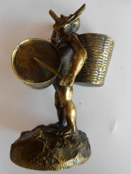 Bronze "Robert der Teufel" Normandie Meyerbeer Scribe "Robert le Diable" Leuchte